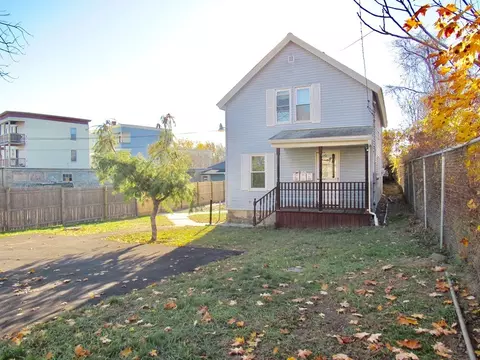 32-34 Front St, Lawrence, MA 01843 photo 3