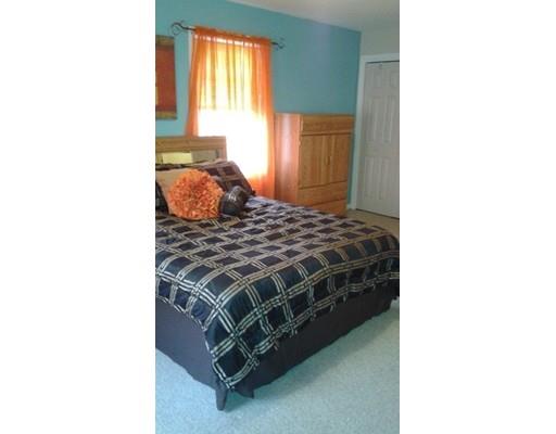 42 Stocker St, Springfield, MA 01129 photo 19
