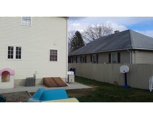 42 Stocker St, Springfield, MA 01129 photo 24