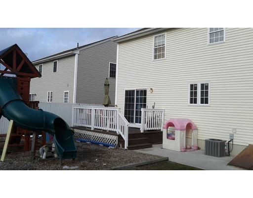 42 Stocker St, Springfield, MA 01129 photo 23