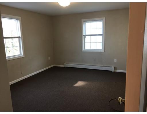 52 Julia Ave, Chicopee, MA 01020 photo 11