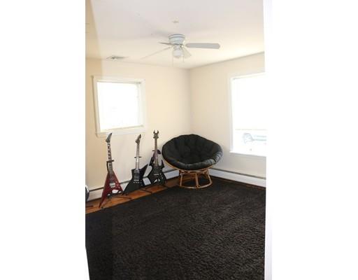 2 Coderre Dr, Bellingham, MA 02019 photo 7
