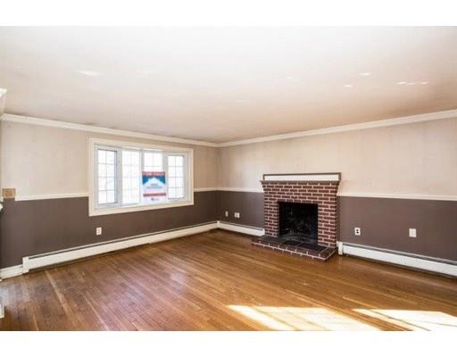 127 Oak St, Randolph, MA 02368 photo 4