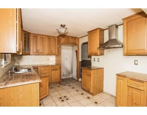 127 Oak St, Randolph, MA 02368 photo 5