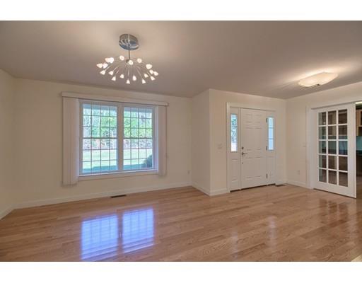 63 Goodhue Rd, Windham, NH 03087 photo 8