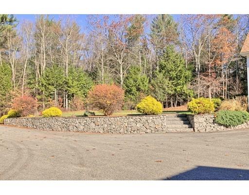 63 Goodhue Rd, Windham, NH 03087 photo 4
