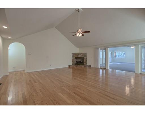 63 Goodhue Rd, Windham, NH 03087 photo 9