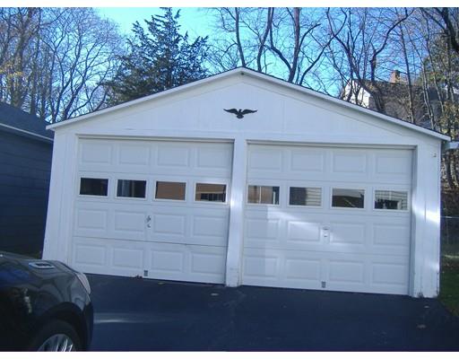 8 Schofield Ave, Dudley, MA 01571 photo 2