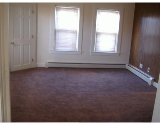 8 Schofield Ave, Dudley, MA 01571 photo 9