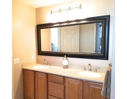 11 Willow Cir, Easthampton, MA 01027 photo 20