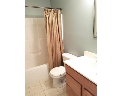 11 Willow Cir, Easthampton, MA 01027 photo 24