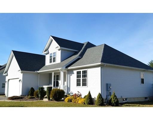 11 Willow Cir, Easthampton, MA 01027 photo 3