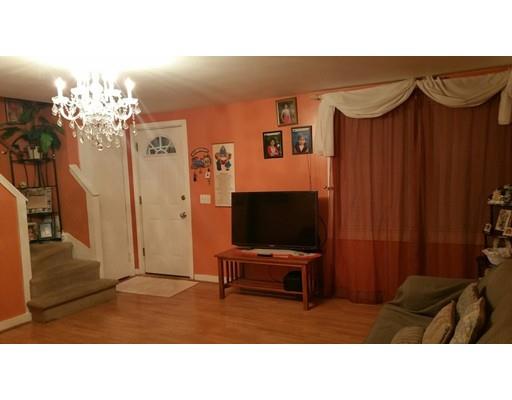 3 Scenic Dr, Worcester, MA 01602 photo 2