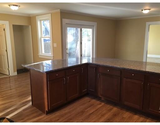19 Perkins St, Gloucester, MA 01930 photo 3