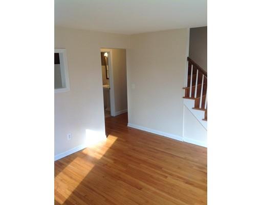 86 Canton St, Springfield, MA 01104 photo 16