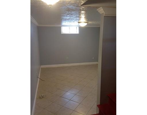 86 Canton St, Springfield, MA 01104 photo 24