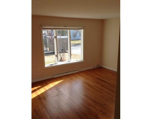 86 Canton St, Springfield, MA 01104 photo 13