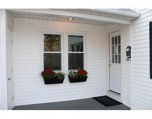 86 Canton St, Springfield, MA 01104 photo 3