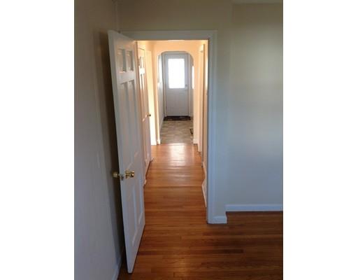 86 Canton St, Springfield, MA 01104 photo 25