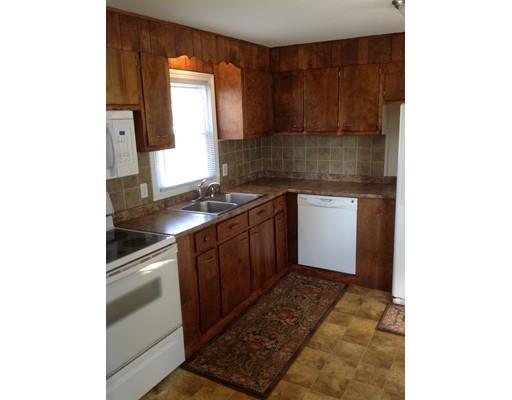 86 Canton St, Springfield, MA 01104 photo 12
