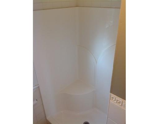 86 Canton St, Springfield, MA 01104 photo 22