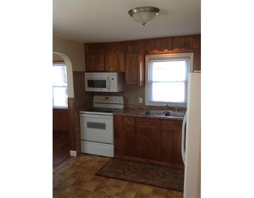 86 Canton St, Springfield, MA 01104 photo 11