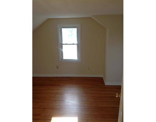 86 Canton St, Springfield, MA 01104 photo 14