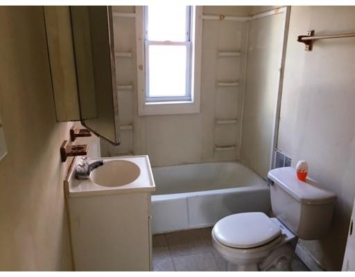 20 Sycamore St, Springfield, MA 01109 photo 8