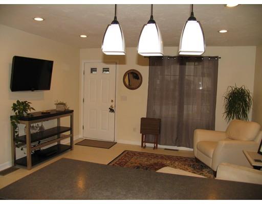5 Sprague Ln, Worcester, MA 01604 photo 7