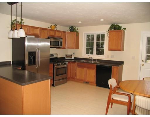 5 Sprague Ln, Worcester, MA 01604 photo 11