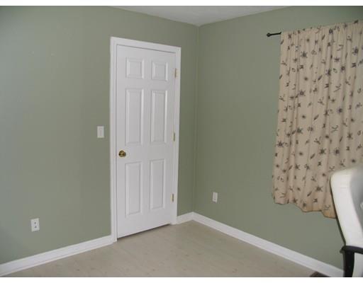 5 Sprague Ln, Worcester, MA 01604 photo 20