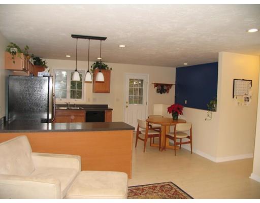 5 Sprague Ln, Worcester, MA 01604 photo 10