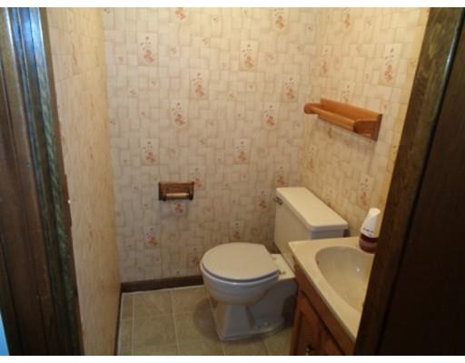 133 Entrybrook Dr, Springfield, MA 01108 photo 7