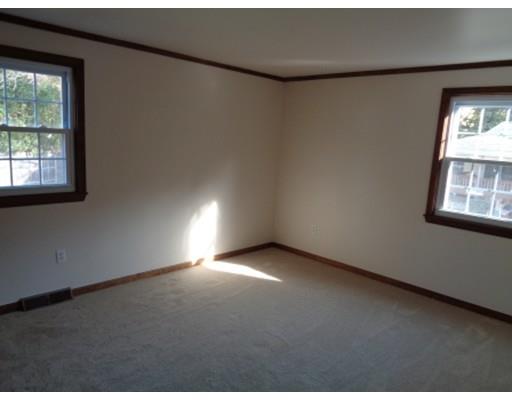 133 Entrybrook Dr, Springfield, MA 01108 photo 12