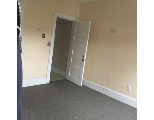 96 Hilton St, Chicopee, MA 01020 photo 17