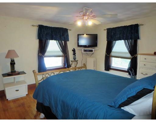 4 Barker St, Danvers, MA 01923 photo 9