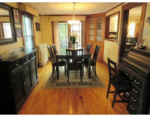 4 Barker St, Danvers, MA 01923 photo 5