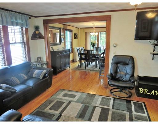 4 Barker St, Danvers, MA 01923 photo 4