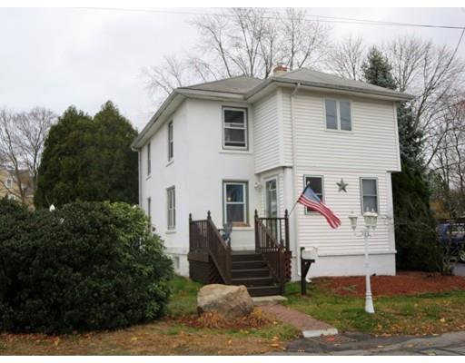 4 Barker St, Danvers, MA 01923 photo 1
