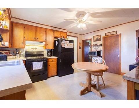 124 Hamlet St, Fall River, MA 02724 photo 15