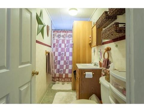 124 Hamlet St, Fall River, MA 02724 photo 13