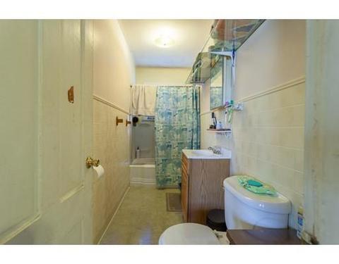 124 Hamlet St, Fall River, MA 02724 photo 21