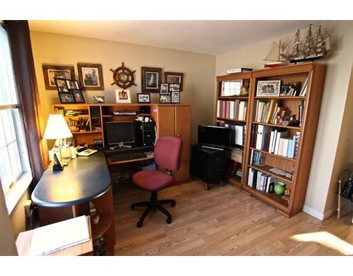 8 Hammersmith Dr, Saugus, MA 01906 photo 12