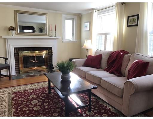 79 Grove St, Reading, MA 01867 photo 4