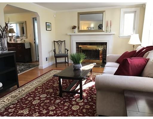 79 Grove St, Reading, MA 01867 photo 5