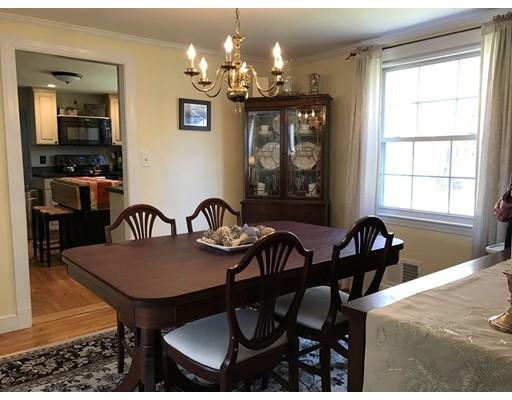 79 Grove St, Reading, MA 01867 photo 10