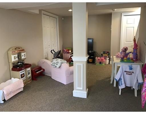 79 Grove St, Reading, MA 01867 photo 27
