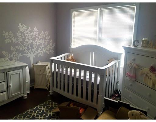 32 Plimpton Ave, Sturbridge, MA 01566 photo 9