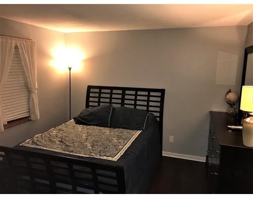 32 Plimpton Ave, Sturbridge, MA 01566 photo 7