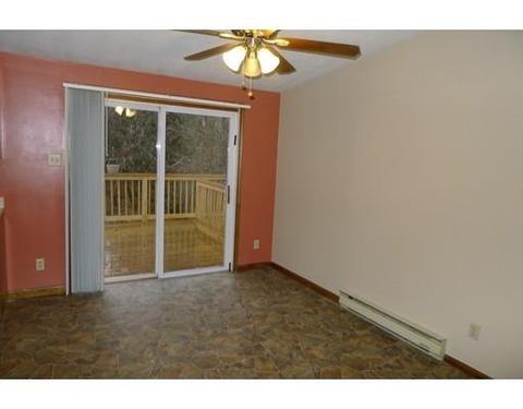 9 Mystic St, Worcester, MA 01607 photo 6